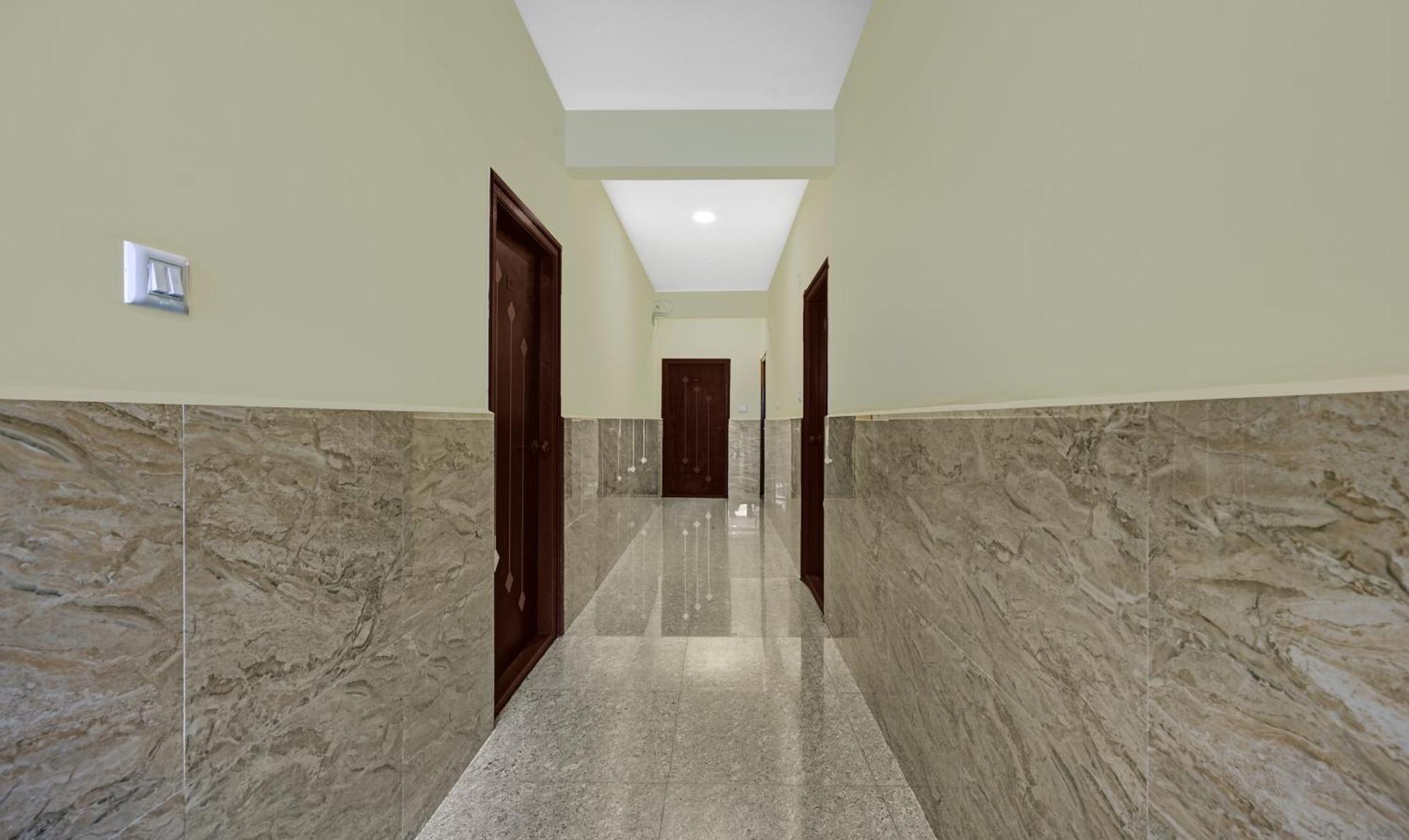 Collection O Royal Suites 班加罗尔 外观 照片